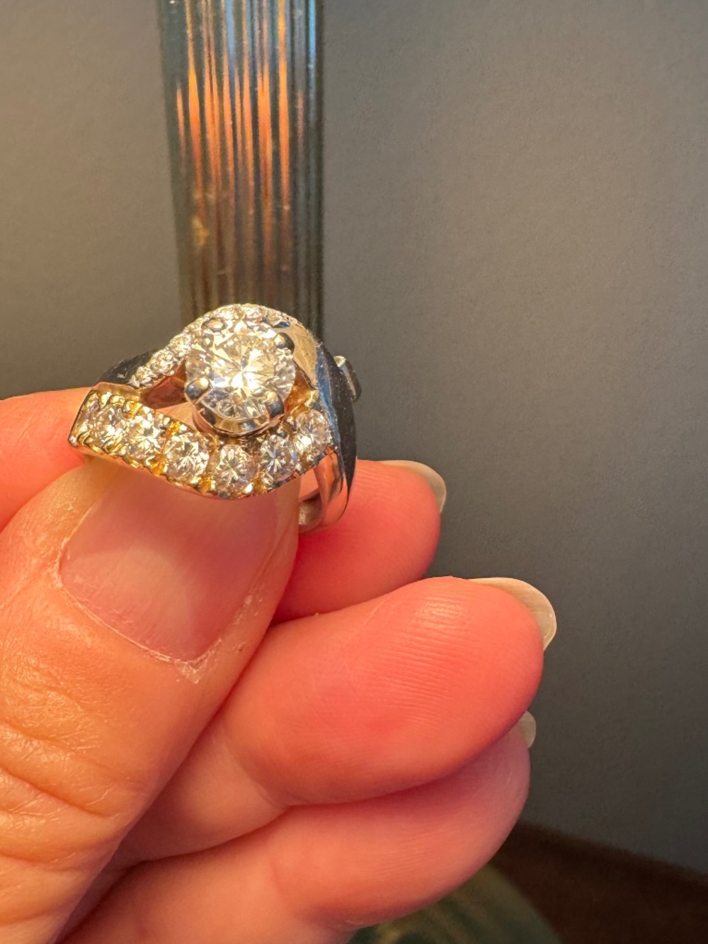 ONE OF A KIND!  John Bagley designed 1.81 total ct diamond ring